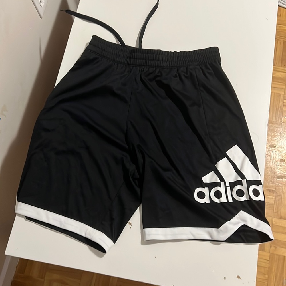 Adidas climalite gym shorts size medium